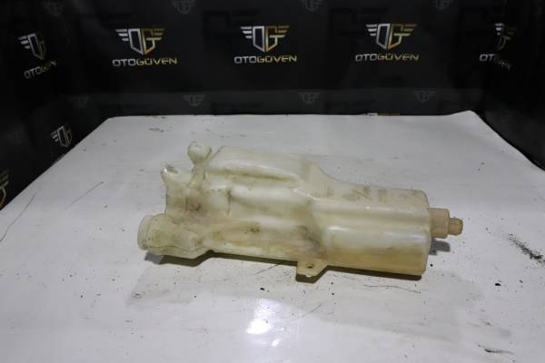 2007–2011 Ford Ranger çıkma radyatör su bidonu